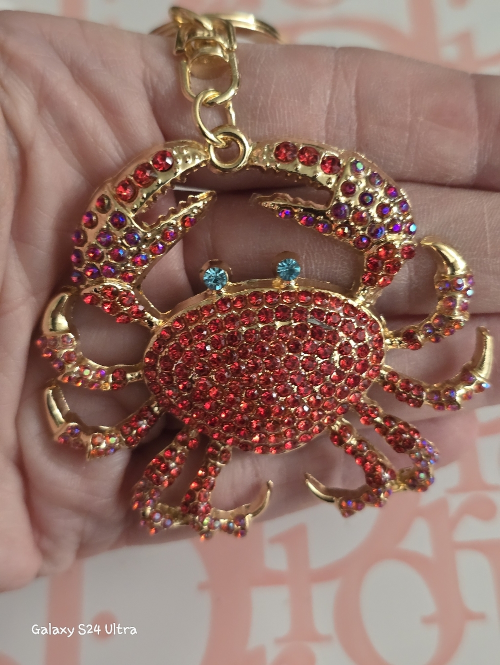 Crab Bag Charm/ Keychain NEW - Picture 6 of 9